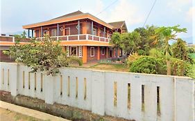 Villa Orange Lembang Pengkolan